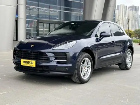 Porsche Macan 2021
