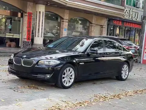 BMW 5 Series 2013 — фото 1
