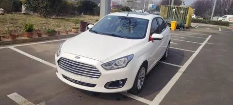 Ford Escort 2015