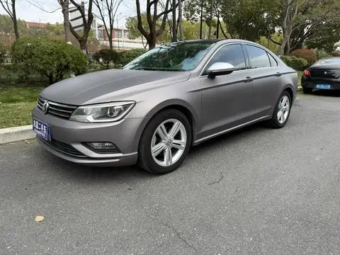 Volkswagen Lamando 2015