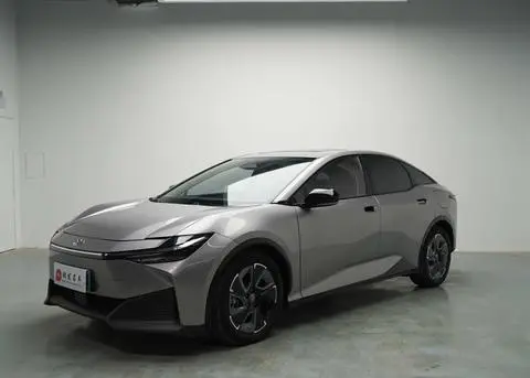 Toyota bZ3 2023