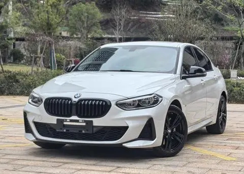 BMW 1 Series 2023