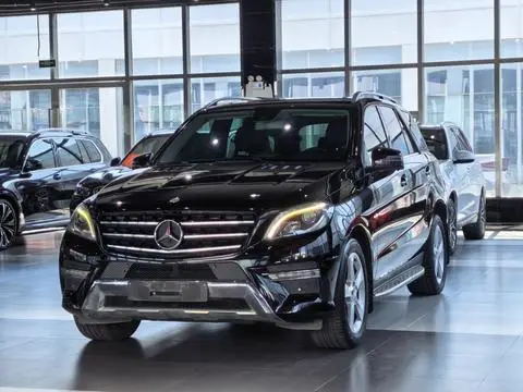Mercedes-Benz M-Class 2014