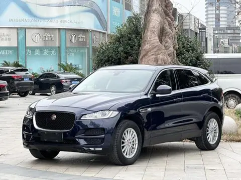 Jaguar F-PACE 2018