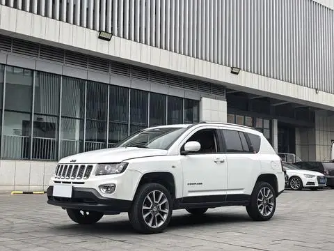 Jeep 指南者 2014