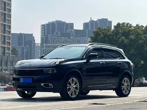 Lynk & Co 01 2019