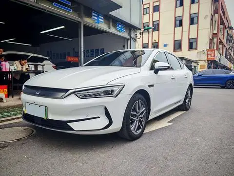 BYD 秦PLUS EV 2024