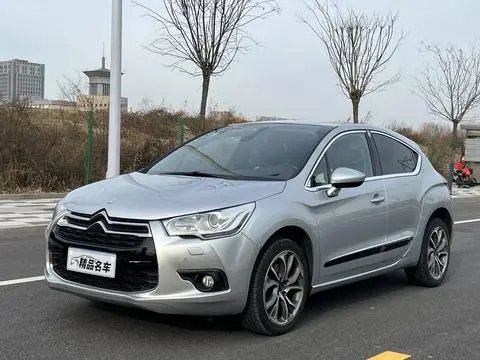 DS 4 2012