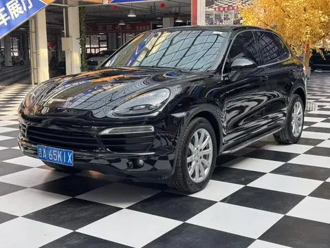 Porsche Cayenne 2011