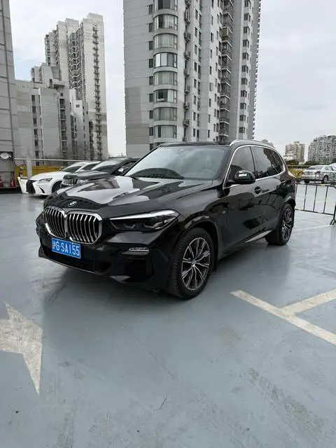 BMW X5 2021