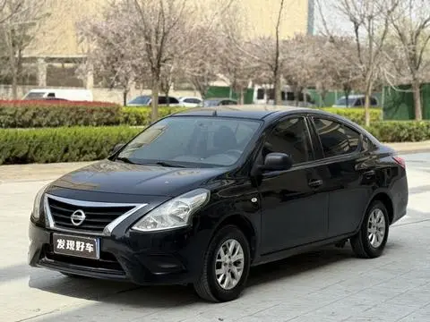 Nissan 阳光 2015