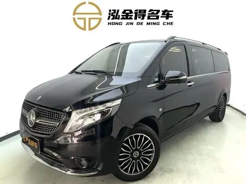 Mercedes-Benz 威霆 2018