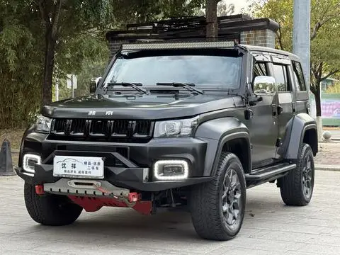BAIC BJ40 2023