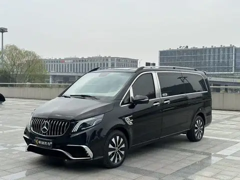 Mercedes-Benz 威霆 2021