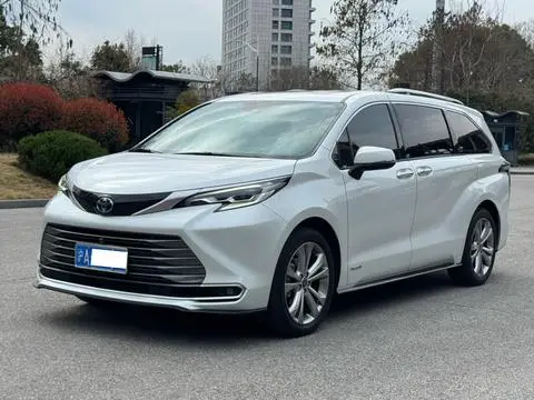 Toyota 赛那 2024
