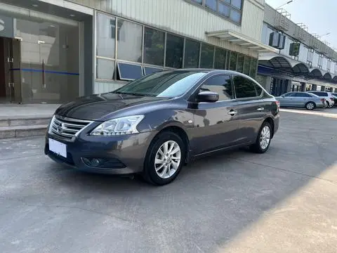 Nissan 轩逸 2012