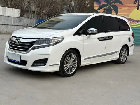 Honda 艾力绅 2016