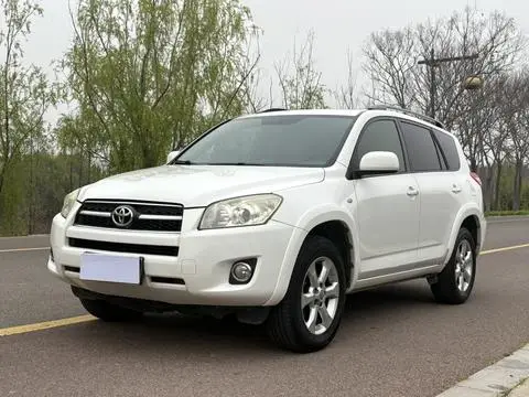 Toyota RAV4 2010