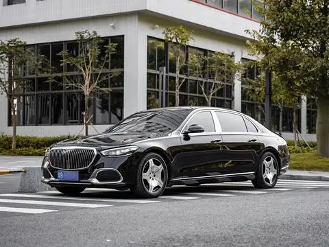 Mercedes-Benz 迈巴赫S-Class 2021 — фото 1