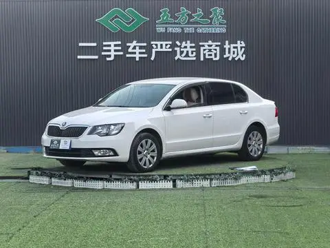 Skoda Superb 2013