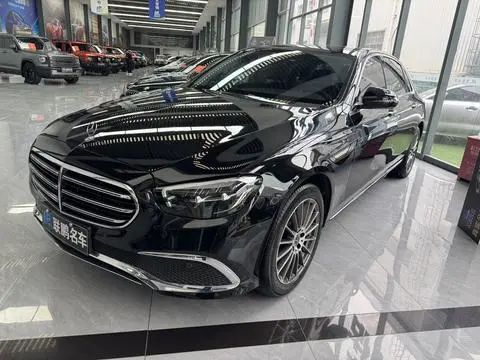 Mercedes-Benz E-Class 2022