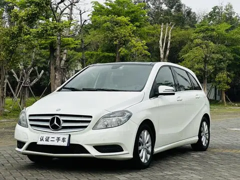 Mercedes-Benz B-Class 2012