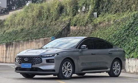 Ford 蒙迪欧 2022