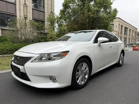 Lexus ES 2013