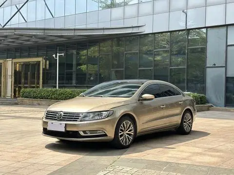 Volkswagen CC 2015 — фото 1
