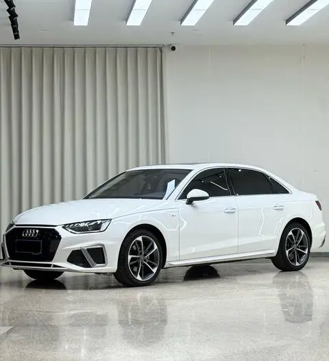 Audi A4L 2020