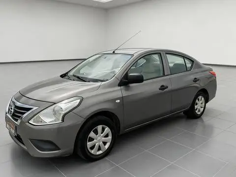 Nissan 阳光 2016
