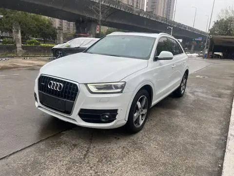 Audi Q3 2015