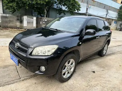 Toyota RAV4 2011