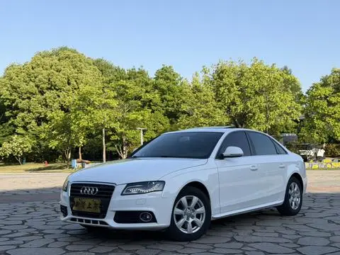 Audi A4L 2011