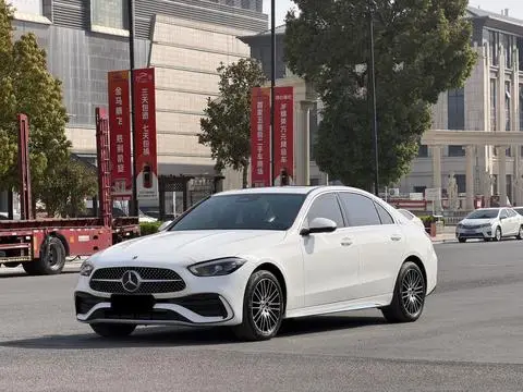 Mercedes-Benz C-Class 2023