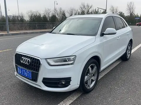 Audi Q3 2015