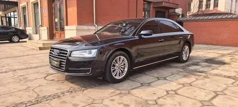 Audi A8 2014