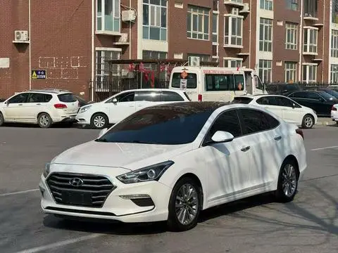 Hyundai 名图 2017 — фото 1