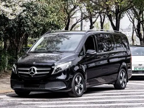Mercedes-Benz V-Class 2020 — фото 1