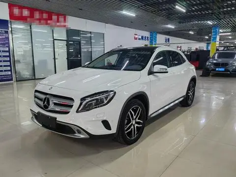 Mercedes-Benz GLA 2016