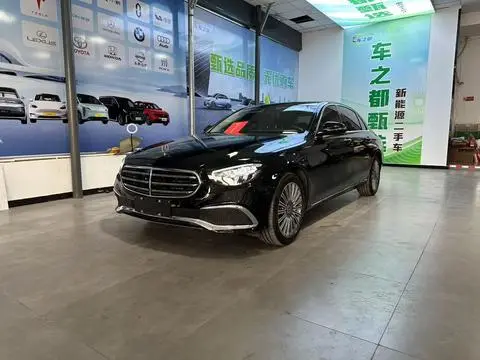 Mercedes-Benz E-Class 2023