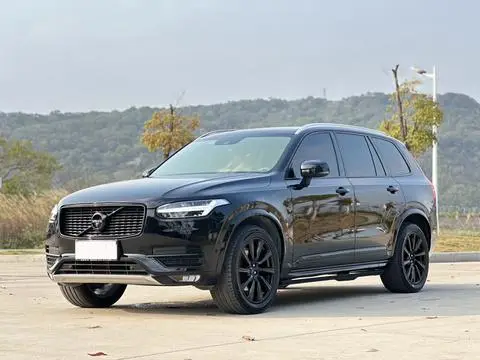 Volvo XC90 2019