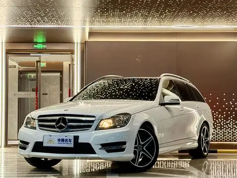 Mercedes-Benz C-Class 2011