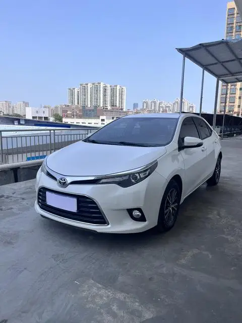 Toyota 雷凌 2016