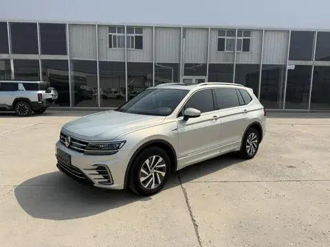 Volkswagen Tiguan L PHEV 2020