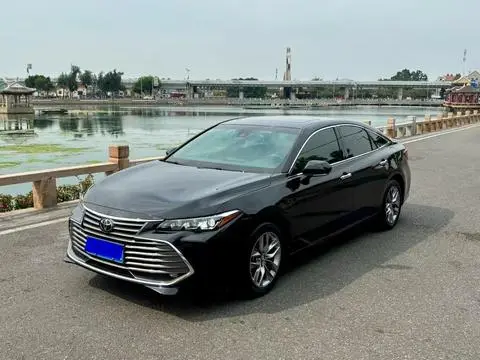 Toyota 亚洲龙 2021