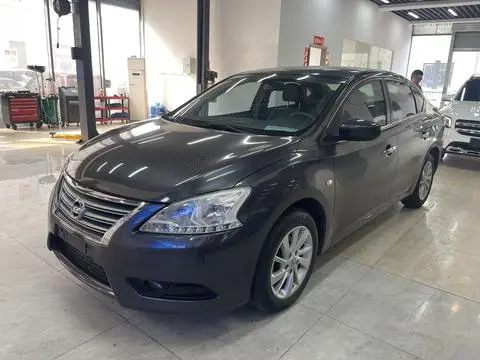 Nissan 轩逸 2012