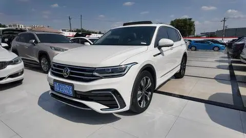 Volkswagen Tiguan L 2022