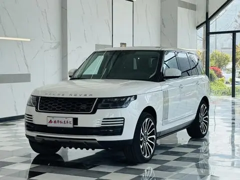 Land Rover 揽胜 2018 — фото 1