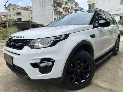 Land Rover Discovery Sport 2017 — фото 1
